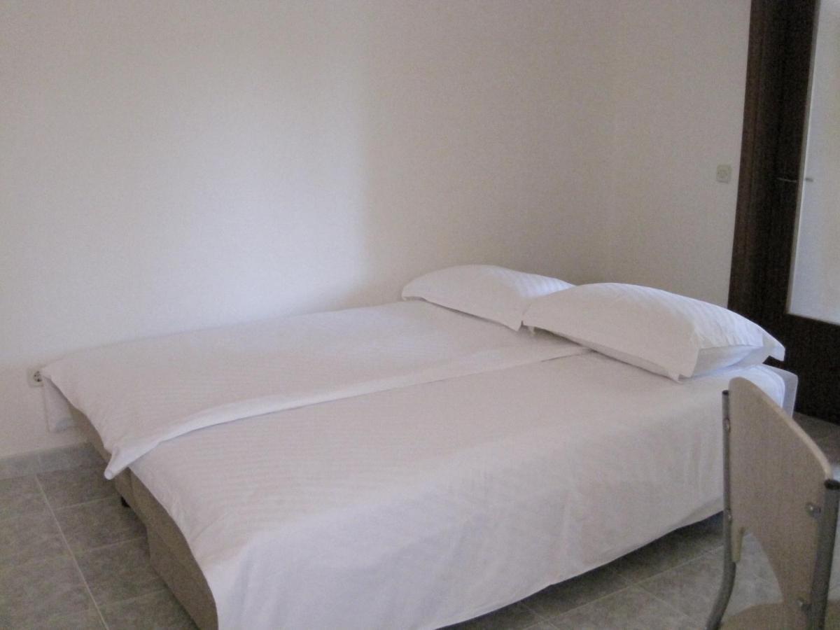 Apartments Ana And Vesna Πούλα Εξωτερικό φωτογραφία