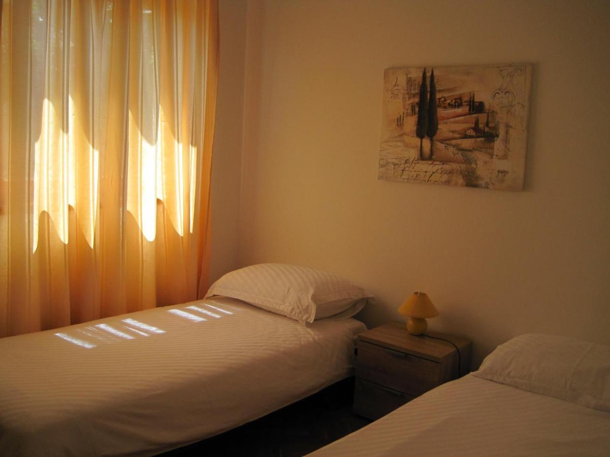Apartments Ana And Vesna Πούλα Εξωτερικό φωτογραφία